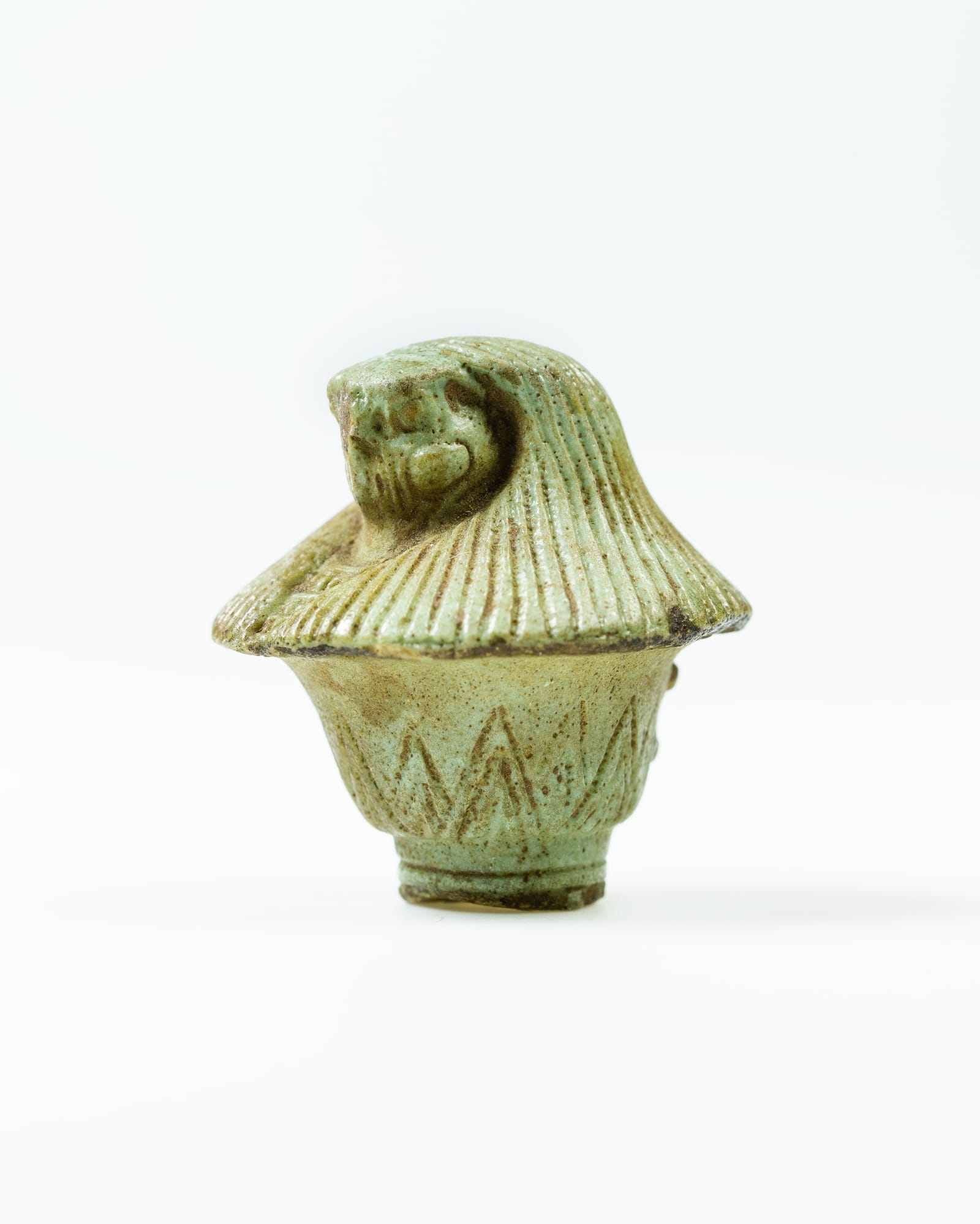 Top of papyrus scepter amulet with falcon head